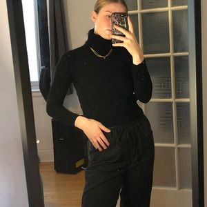 black merino wool uniqlo turtleneck